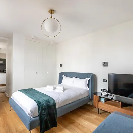 Luxurious Flat In The Center * Paris
