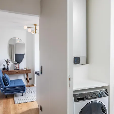 Luxurious Flat In The Center Apartment