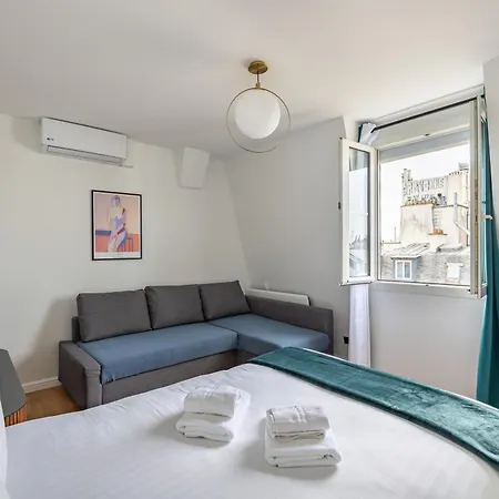 Luxurious Flat In The Center * Paris