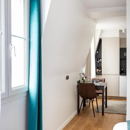 Luxurious Flat In The Center Paris